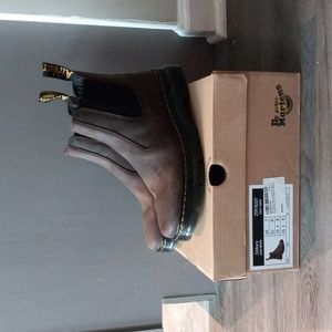 Dr. Martens chelsea boot Crazy Horse
